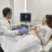 How is the control of pregnancy by assisted reproduction?