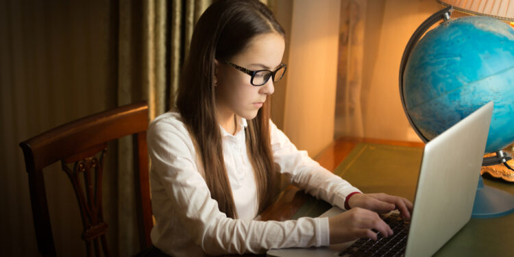 Consequences of social isolation in adolescents