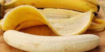 Skin Benefits of Banana Peel |  Skin Care Beauty Everything About Women