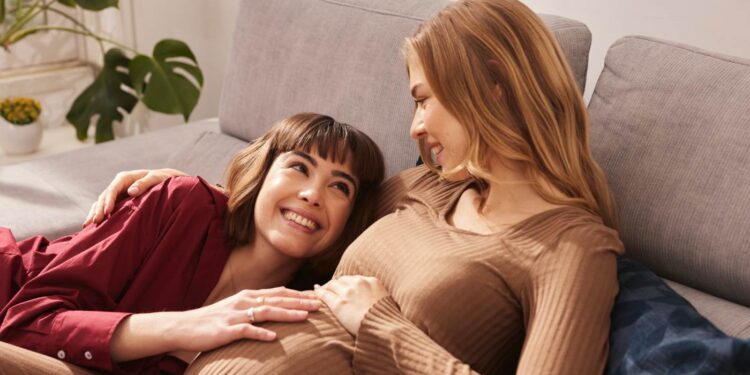 Homoparental families grow by almost 80% in the last year